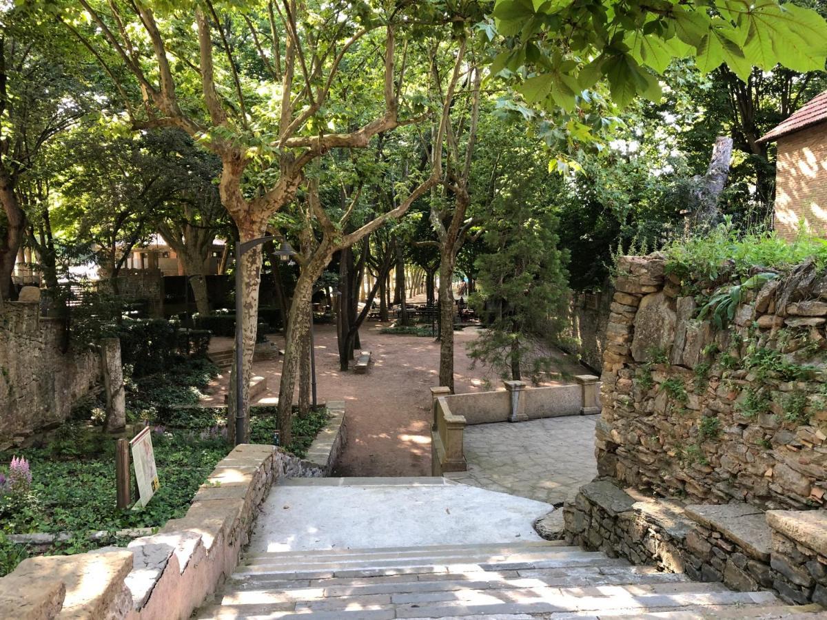 Escloper B&B Sant Julia de Vilatorta Экстерьер фото