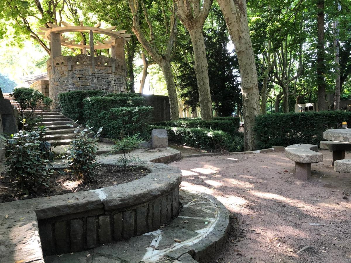Escloper B&B Sant Julia de Vilatorta Экстерьер фото