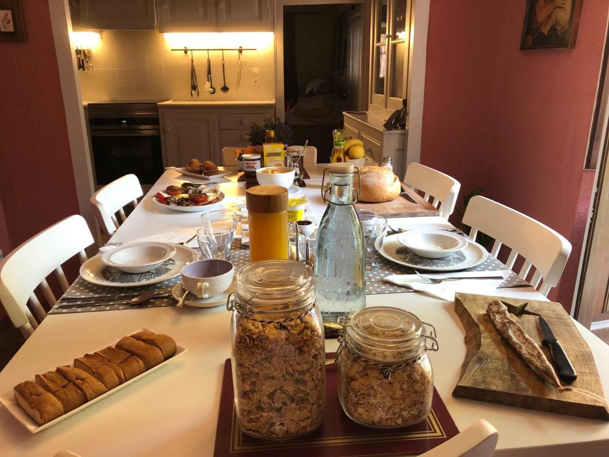 Escloper B&B Sant Julia de Vilatorta Экстерьер фото