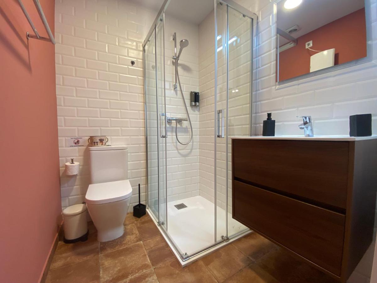 Escloper B&B Sant Julia de Vilatorta Экстерьер фото